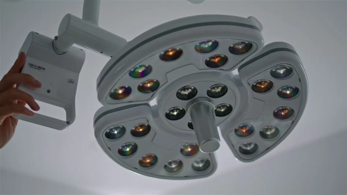 lampes médicales